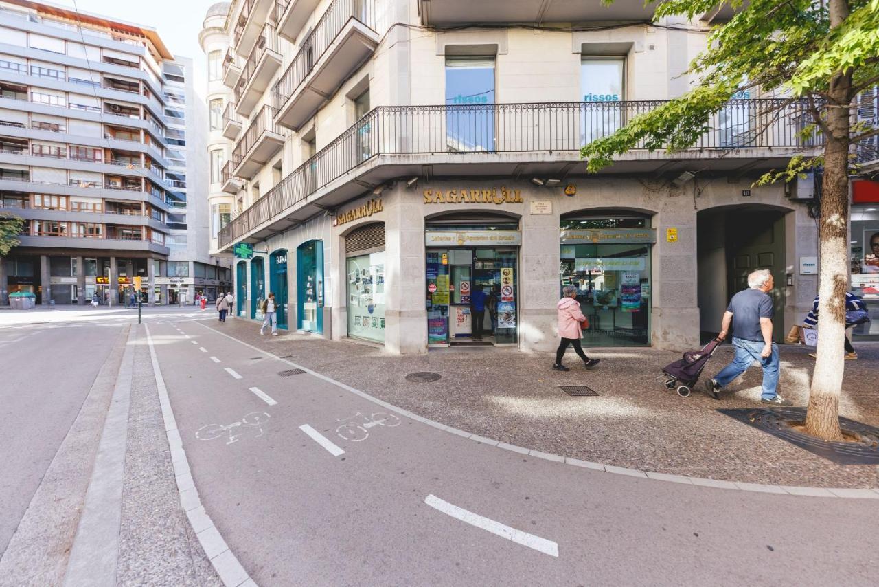 Bravissimo Marques De Camps, 3-Bedroom Apartment Girona Ngoại thất bức ảnh